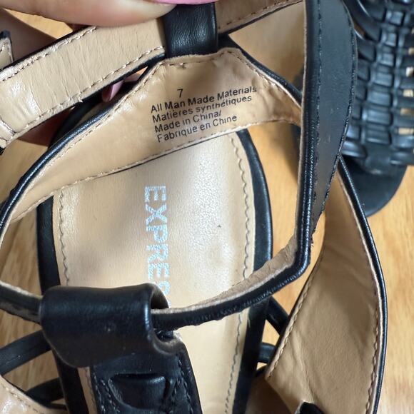 Express sz 7 black strappy high heels - Picture 4 of 7